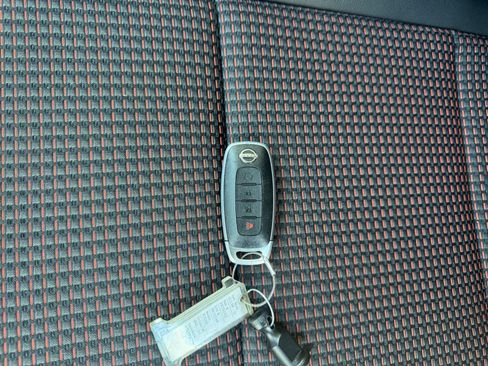 Used 2026 Nissan Kicks SR AWD/4WD image 20
