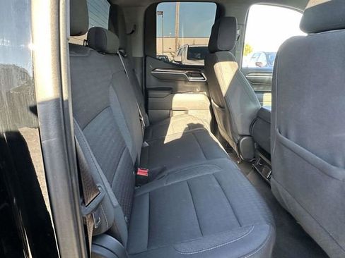 Used 2023 Chevrolet Silverado 1500 LT image 21