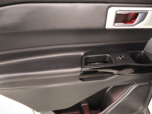 Used 2021 Ford Explorer Platinum w/ Equipment Group 601A image 19