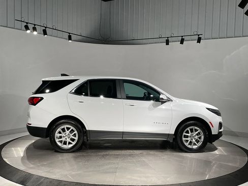 Used 2023 Chevrolet Equinox LT AWD/4WD image 10