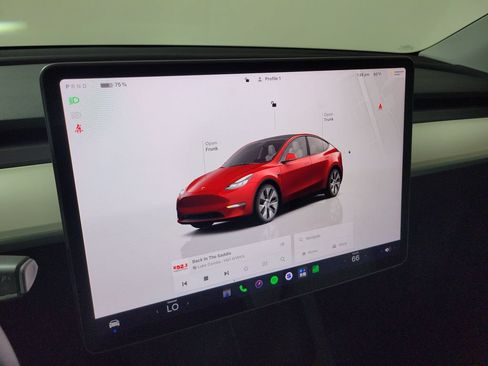 Used 2023 Tesla Model Y Long Range AWD/4WD image 15