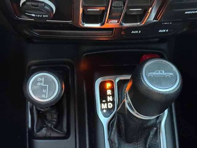 Used 2022 Jeep Gladiator Sport AWD/4WD image 37