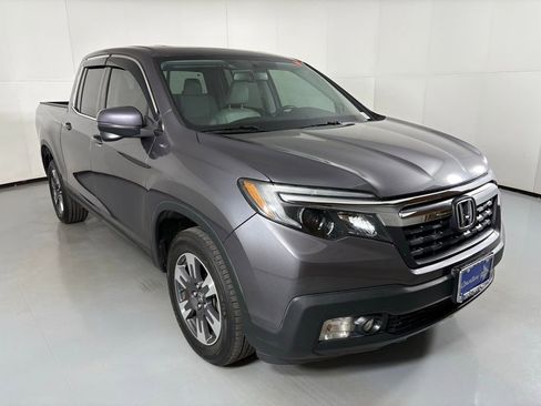 Used 2019 Honda Ridgeline RTL-T image 2