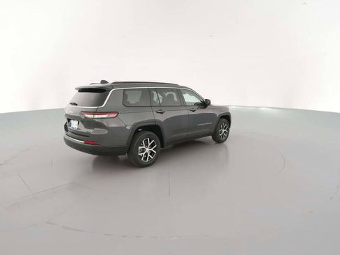 New 2025 Jeep Grand Cherokee L Limited image 12
