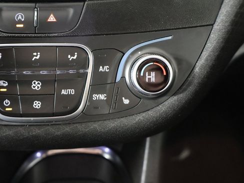 Used 2024 Chevrolet Malibu LT image 43