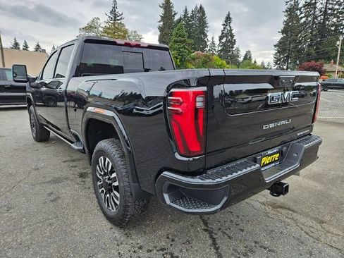 New 2026 GMC Sierra 2500 Denali Ultimate w/ Max Trailering Package AWD/4WD image 3