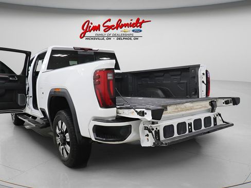 Used 2025 GMC Sierra 2500 Denali w/ Denali Reserve Package image 40