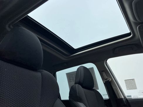 Used 2024 Subaru Forester Premium image 18