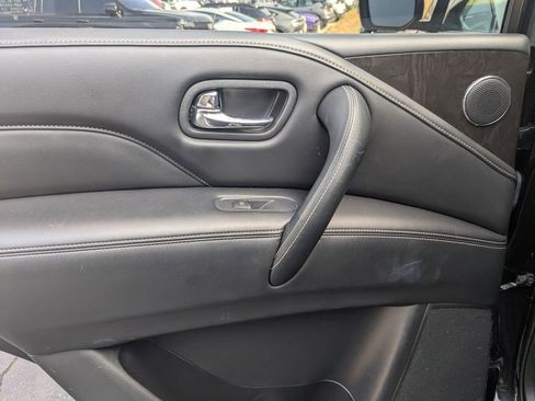 Used 2024 INFINITI QX80 Luxe image 27