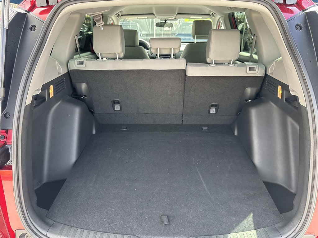 Used 2020 Honda CR-V LX image 17