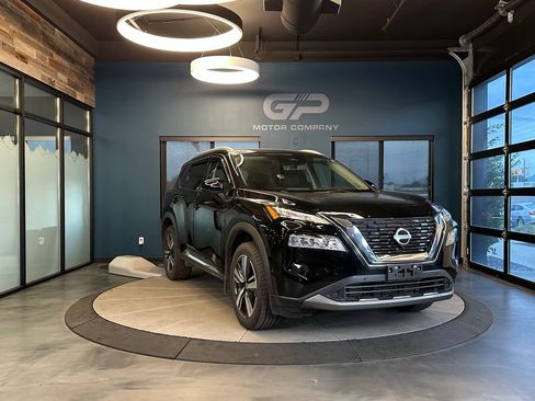 Used 2023 Nissan Rogue SL w/ SL Premium Package AWD/4WD image 1