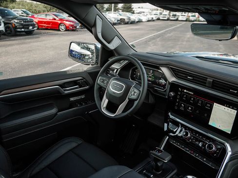 New 2026 GMC Sierra 1500 Denali w/ Denali Reserve Package image 12