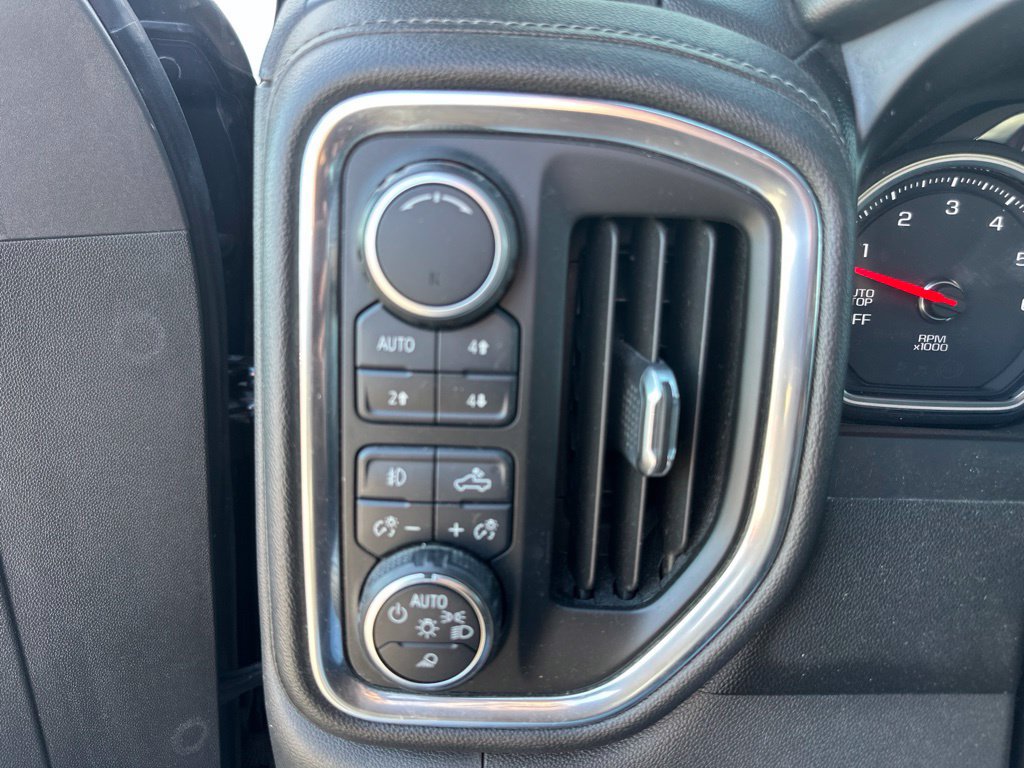 Used 2019 Chevrolet Silverado 1500 High Country AWD/4WD image 37