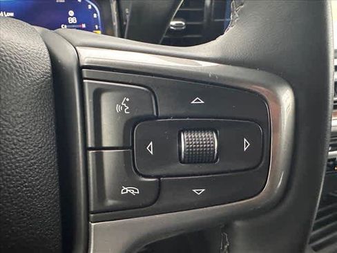 Used 2025 Chevrolet Silverado 1500 LT AWD/4WD image 22