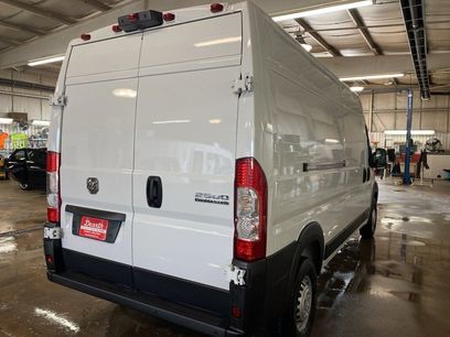 New 2025 RAM ProMaster 2500 w/ Convenience Group