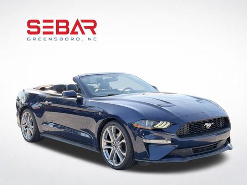 Used 2018 Ford Mustang Premium w/ Equipment Group 201A RWD image 13