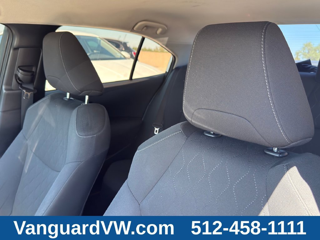 Used 2020 Toyota Corolla LE FWD image 9