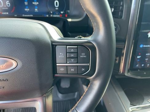 Used 2024 Ford Expedition Max Platinum AWD/4WD image 17