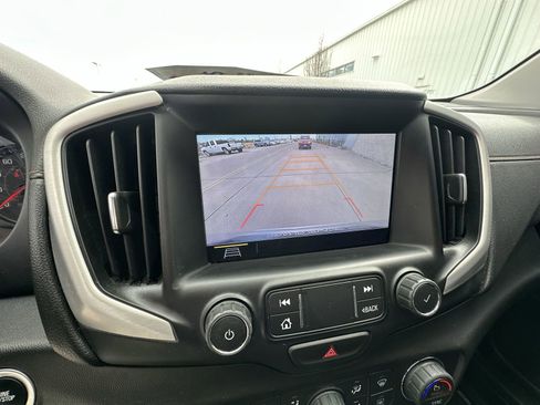 Used 2019 GMC Terrain SLT image 15