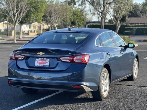 Used 2022 Chevrolet Malibu LT FWD image 38