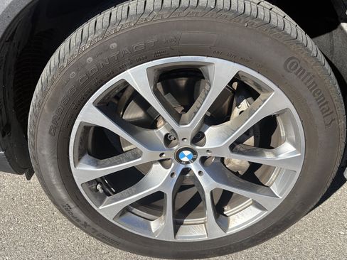Used 2024 BMW X5 xDrive40i image 12
