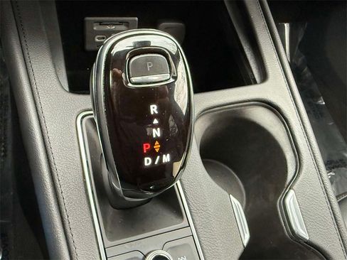 Used 2020 Cadillac XT4 Sport image 26