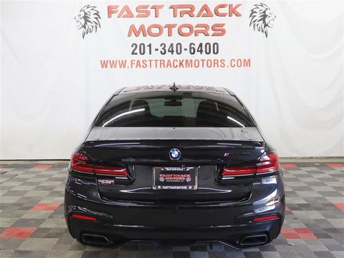 Used 2020 BMW M550i xDrive w/ Executive Package image 5