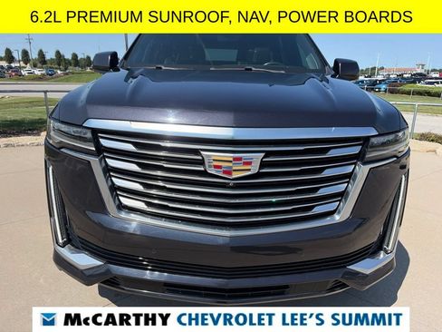 Used 2022 Cadillac Escalade ESV Premium Luxury Platinum AWD/4WD image 3