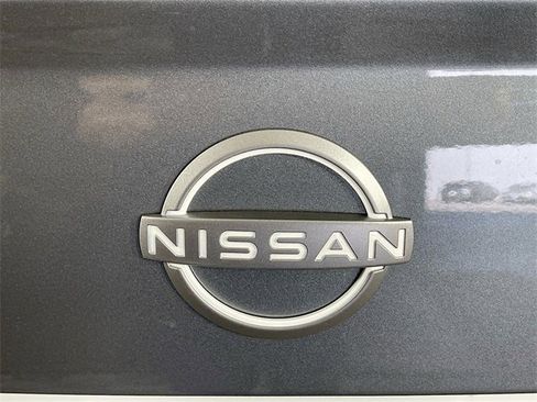 New 2025 Nissan Versa SV image 18