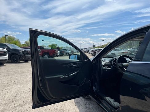 Used 2023 Chevrolet Malibu LT w/ Driver Confidence Package FWD image 12