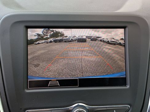 Used 2024 Chevrolet Equinox LT AWD/4WD image 26