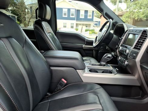 Used 2018 Ford F150 Platinum w/ Equipment Group 701A Luxury AWD/4WD image 11