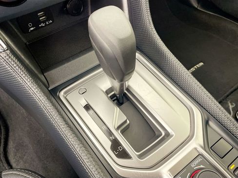 Used 2024 Subaru Forester Premium image 22