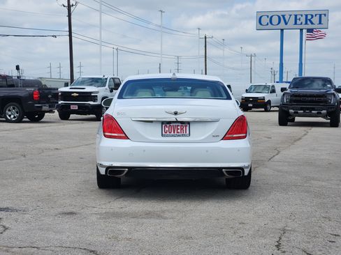 Used 2017 Genesis G90 3.3T Premium RWD image 6