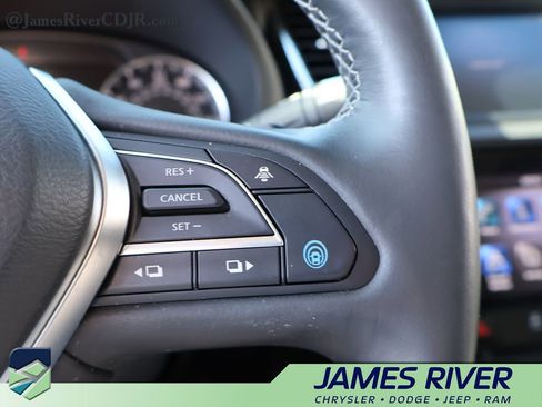 Used 2023 INFINITI QX50 Luxe image 29