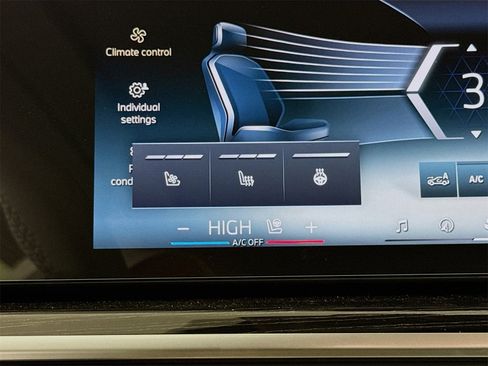 New 2026 BMW X5 xDrive50e w/ M Sport Package image 21