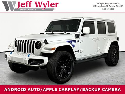 Used 2022 Jeep Wrangler Unlimited Sahara AWD/4WD image 1