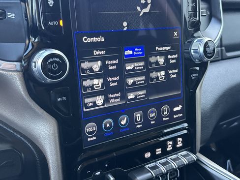Certified 2019 RAM 3500 Laramie AWD/4WD image 21