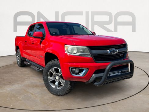 Used 2015 Chevrolet Colorado Z71 image 4