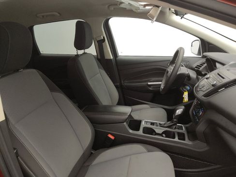 Used 2018 Ford Escape SE image 21