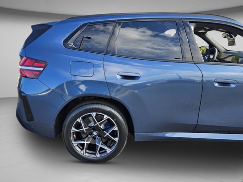 New 2026 BMW X3 xDrive30 w/ M Sport Package image 38