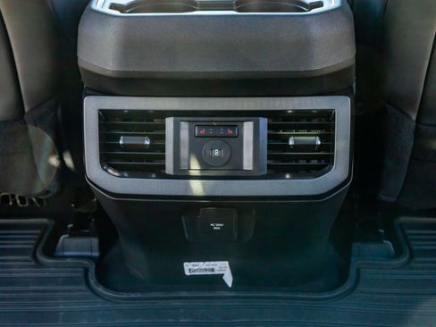 Used 2025 Ford F250 Platinum w/ Tremor Off-Road Package image 34