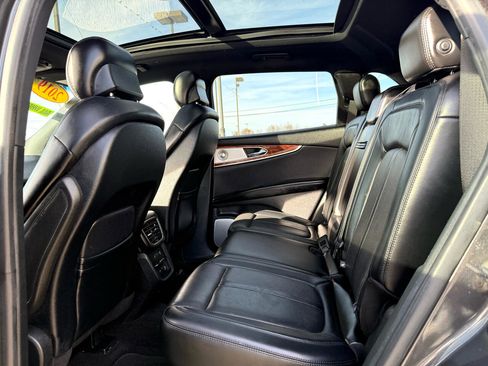 Used 2019 Lincoln Nautilus Reserve w/ Ultimate Package image 15