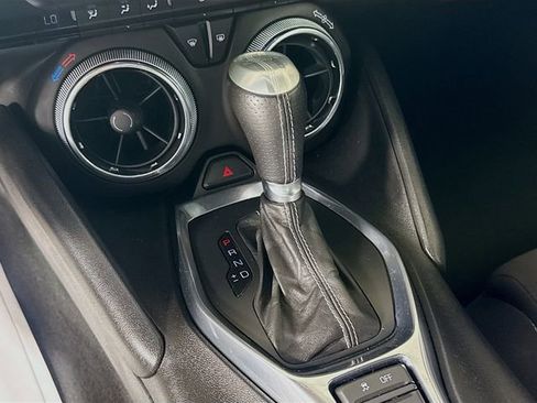 Used 2018 Chevrolet Camaro SS RWD image 19
