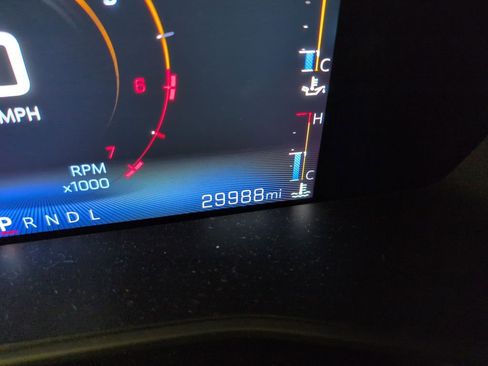 Used 2023 Chevrolet Colorado Trail Boss w/ Technology Package image 17