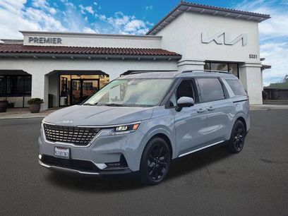 Certified 2023 Kia Carnival SX