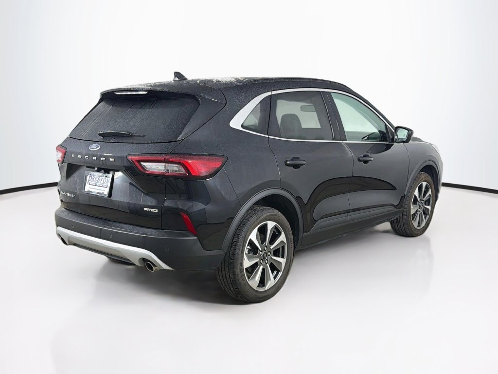 Used 2024 Ford Escape Platinum AWD/4WD image 5