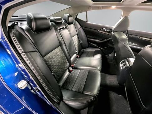 Used 2017 Nissan Maxima Platinum FWD image 24