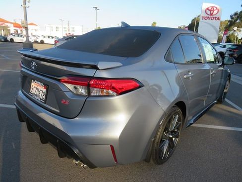 Certified 2025 Toyota Corolla SE w/ Convenience Package image 10