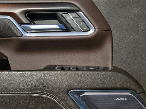 Used 2024 GMC Sierra 3500 Denali w/ Denali Reserve Package image 24